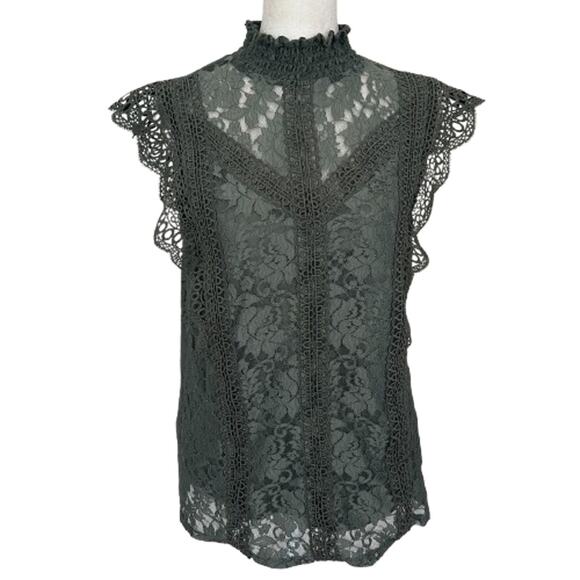 Cable & Gauge Olive Green Lace Flutter Sleeve Mock Neck Blouse Womens Size Small - Picture 1 of 7